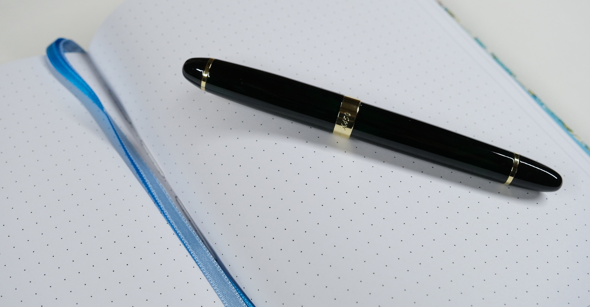 Egyedi bullet journal napló Czink Ibolya Beatrix műhelyéből